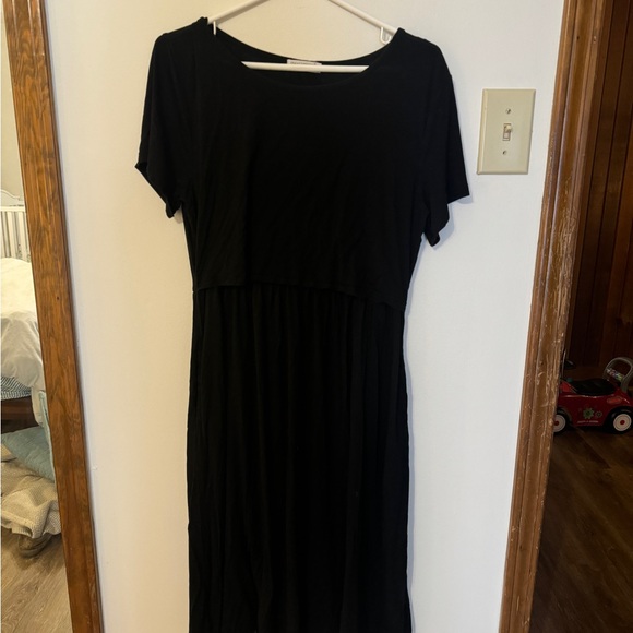 Medium Nursing/Breastfeeding Mama Bundle 3 Dresses, Cover, Robe & Nightgown Lot - Picture 7 of 16
